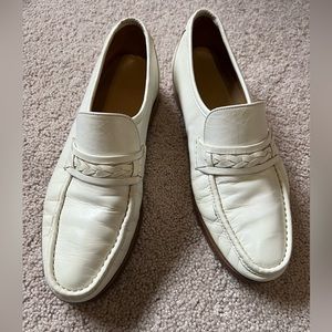 Men’s vintage leather loafers